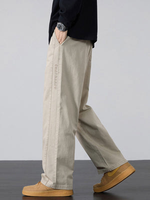 wide-leg pants in Black