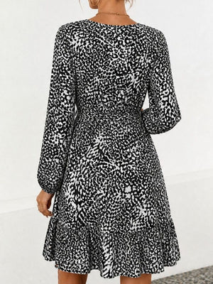 mini dress in white with leopard-print and tied