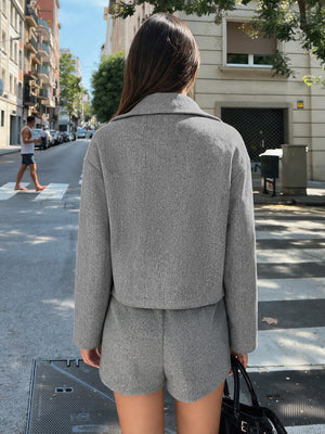 Gray boxy jacket with collared