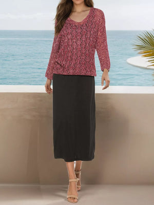 V-neck Textured Knit Top in Black