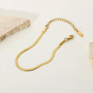 Gold bracelet