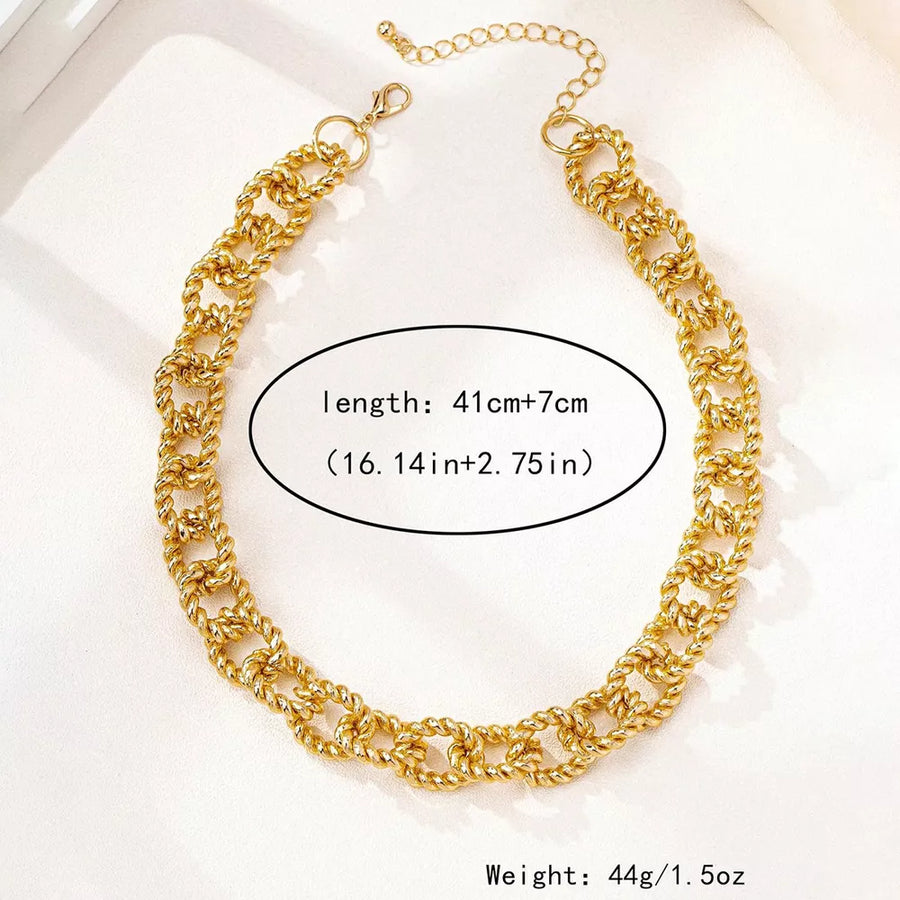 18k Gold-plated Alloy Twisted Necklace in gold with twisted links