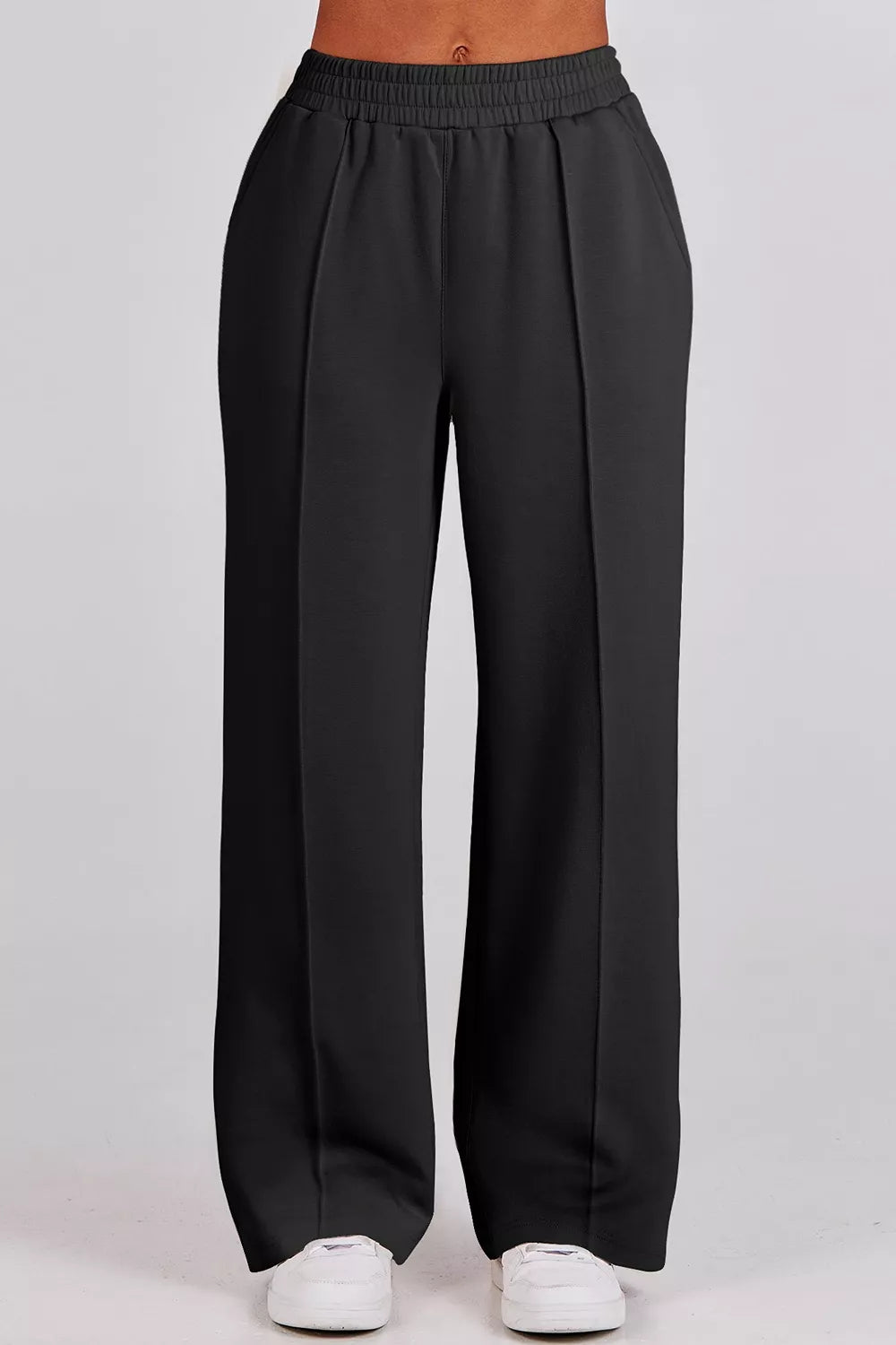 black relaxed sweatshirt and sweatpants set with collared