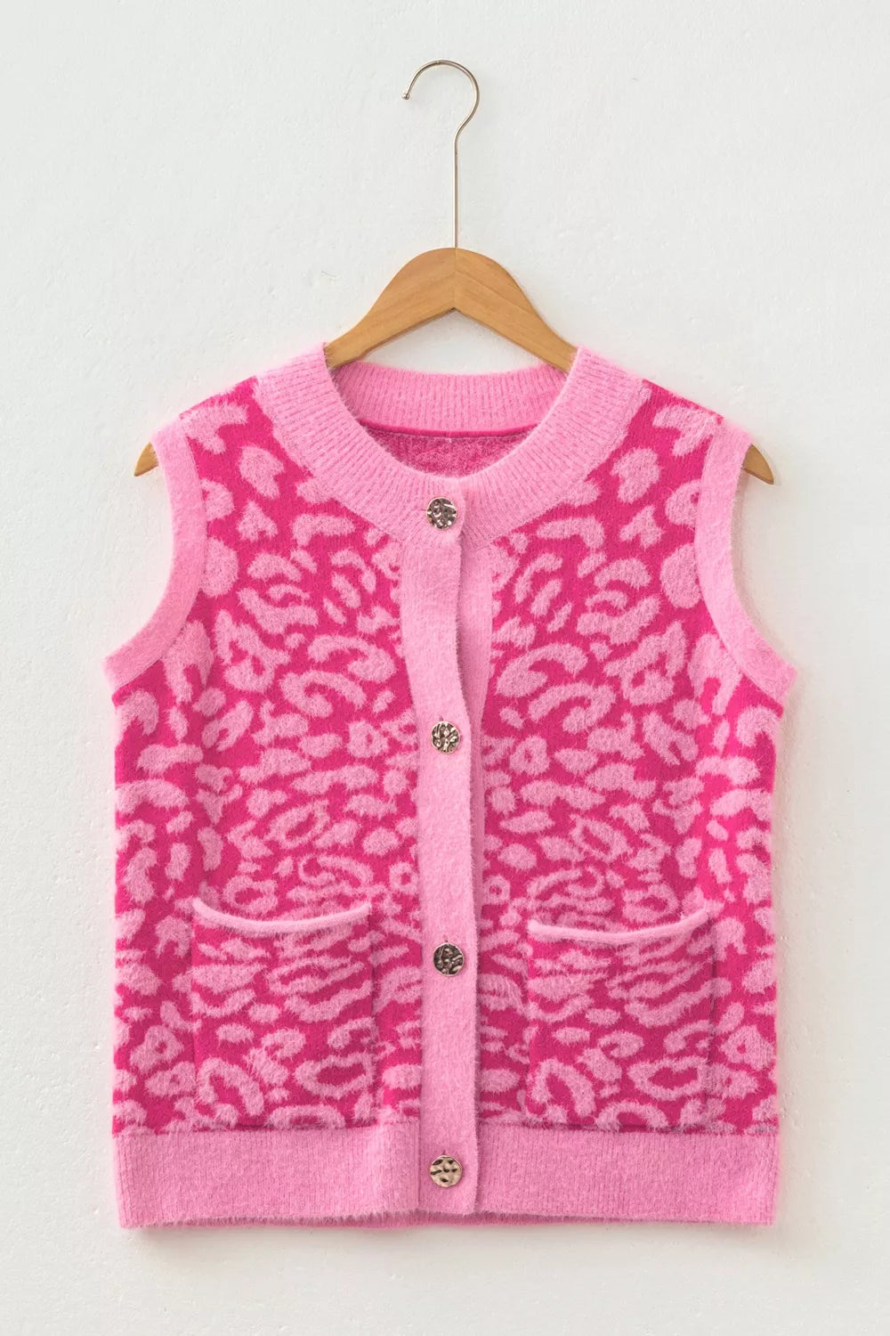 modern sweater vest in Pink with round neck