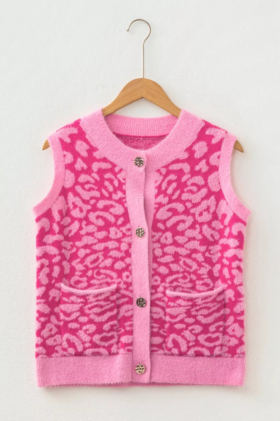 modern sweater vest in Pink with round neck