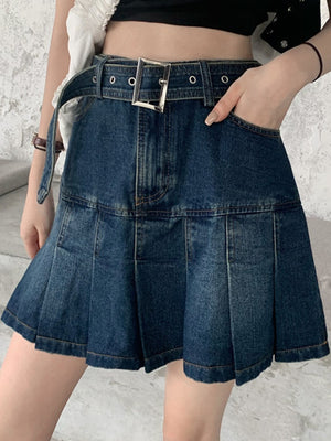 pleated skirt in dark blue featuring washed and A-line fit