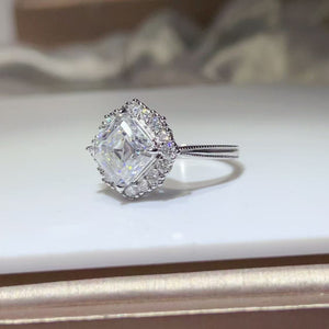 3 Carat Moissanite 925 Sterling Silver Ring in silver with halo setting