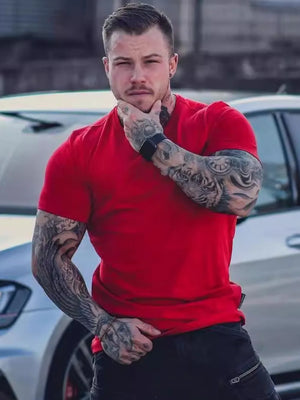 Muscle fit crew neck tee in Deep Red, short sleeves, casual style