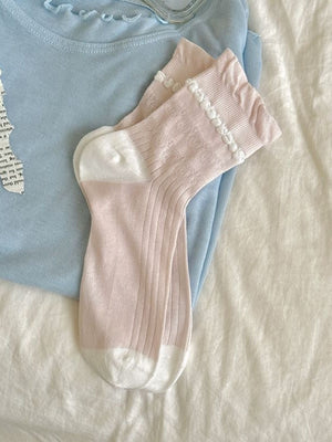 socks in Dusty Pink with polka dot and ribbed knit