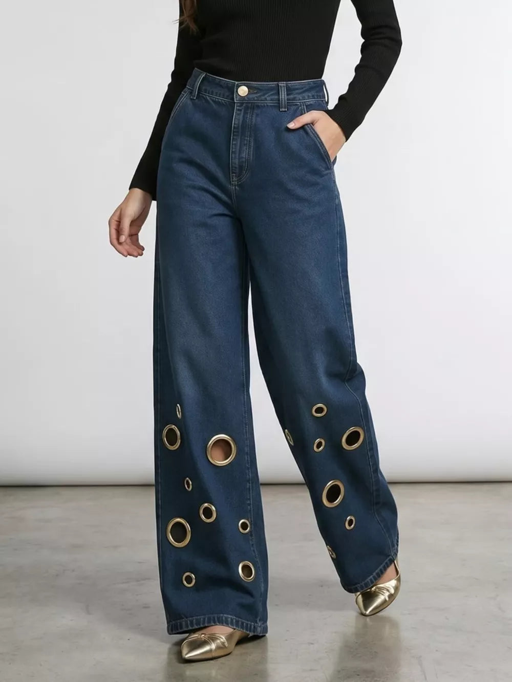 95%cotton, 5%spandex Care instructions: Machine wash cold wide-leg jeans in Light Blue with wide-leg silhouette