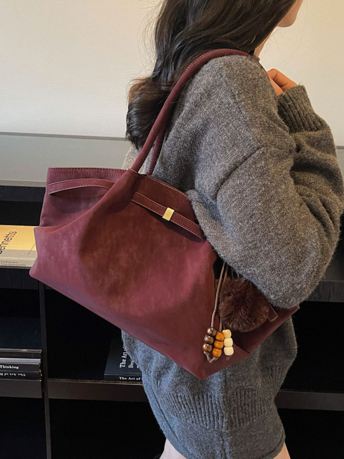 Decorative Tassel And Beads Tote Bag in Wine Red with tassel