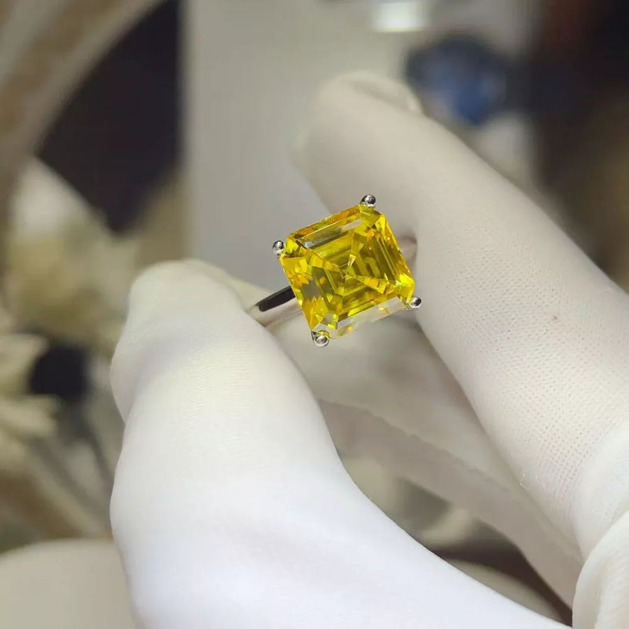 yellow ring with null and null