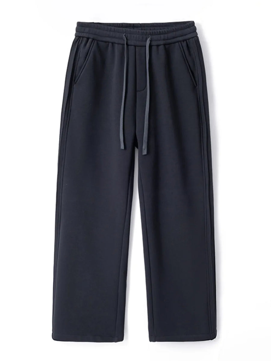 Men's black relaxed fit sweatpants with drawstring and pockets