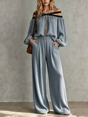 Burgundy two-piece set with waist-length, full-length and pullover, elastic