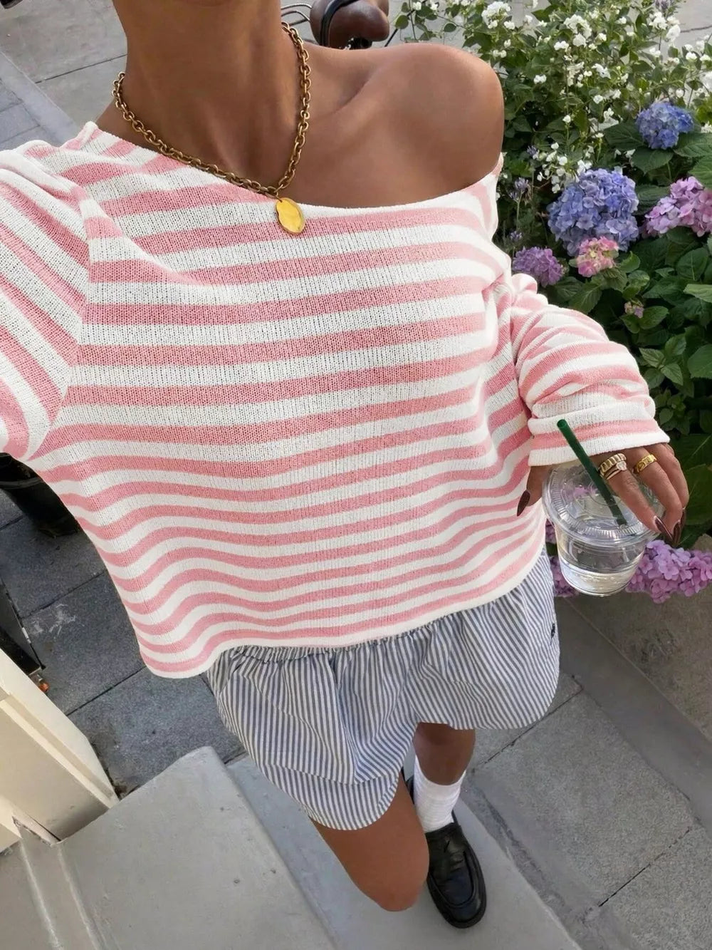 t-shirt featuring striped in Blush Pink with 95% polyester, 5% elastane Care instructions: Machine wash cold texture