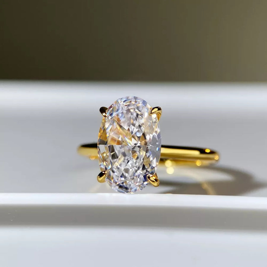 18k Gold-plated 925 Sterling Zircon Ring in gold with zircon stone