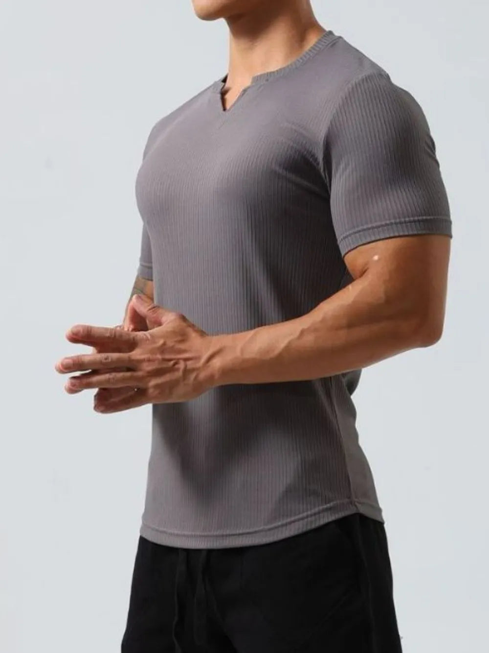 Textured ribbed v-neck muscle tee in dark gray with short sleeves