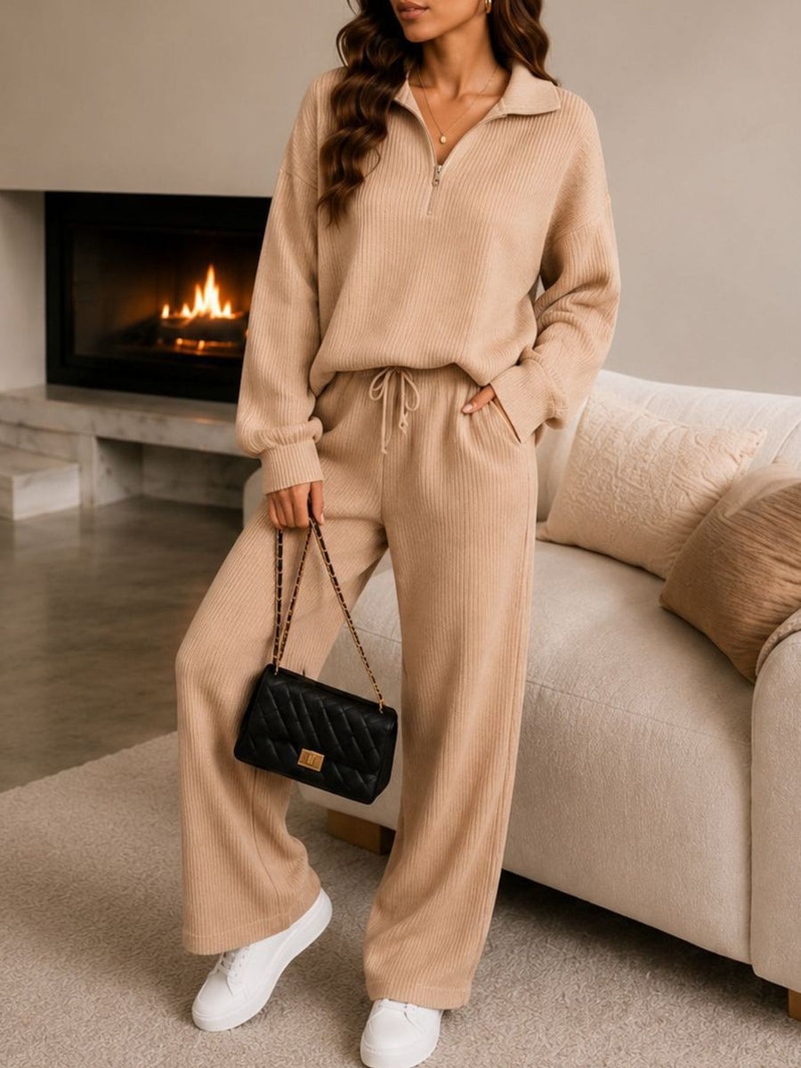 Black Forest relaxed lounge set with collared