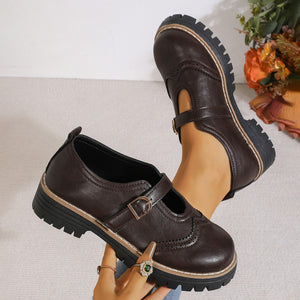 loafers in Black