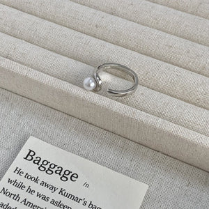 Freshwater Pearl 925 Sterling Open Cuff Ring in ivory with pearl accent