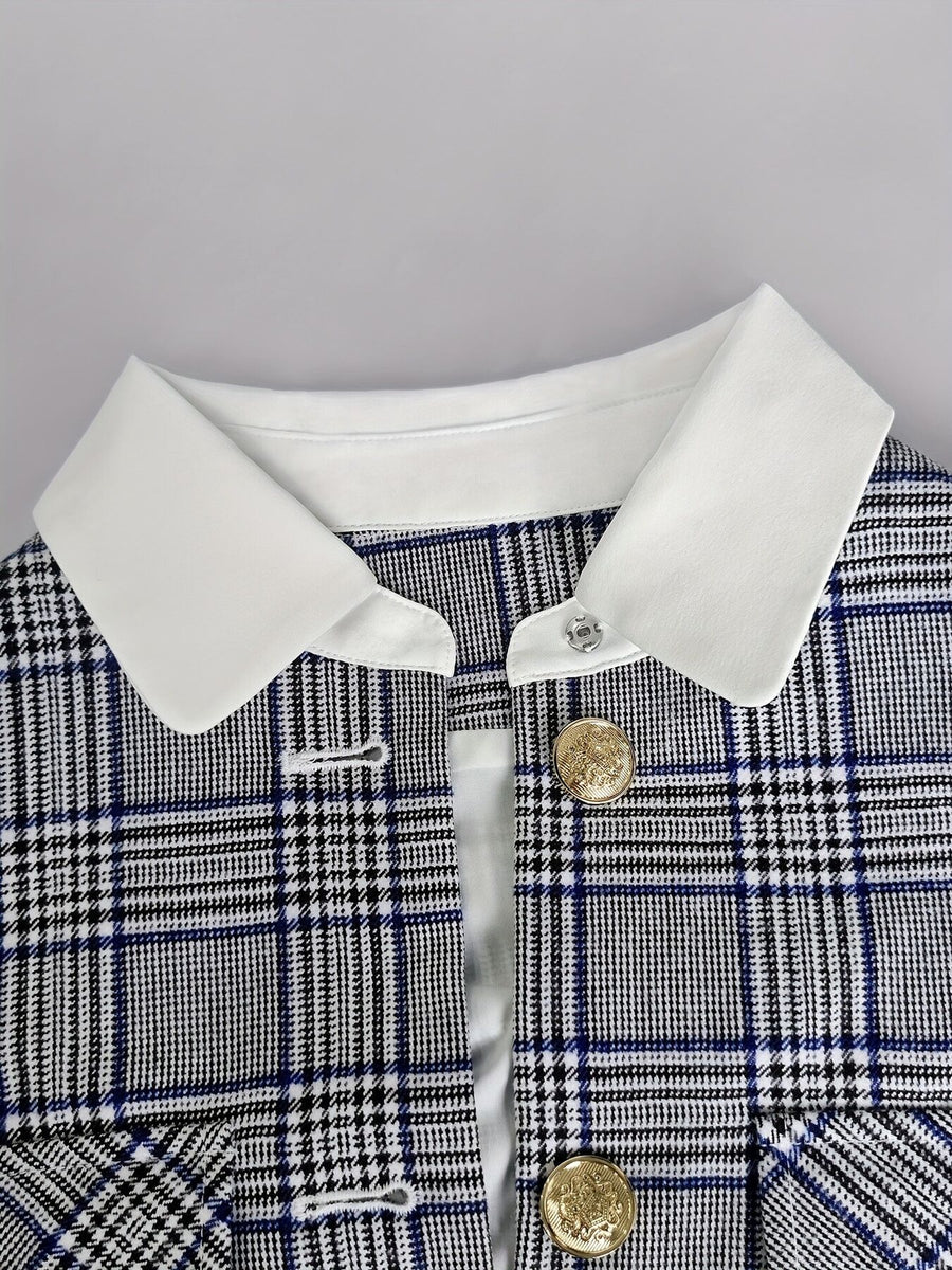 blazer in Gray with plaid and buttoned