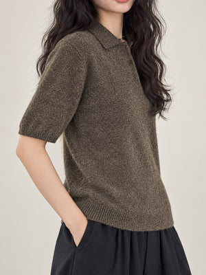 Wool Short-Sleeve Knitted Polo Shirt in Olive with ribbed hem