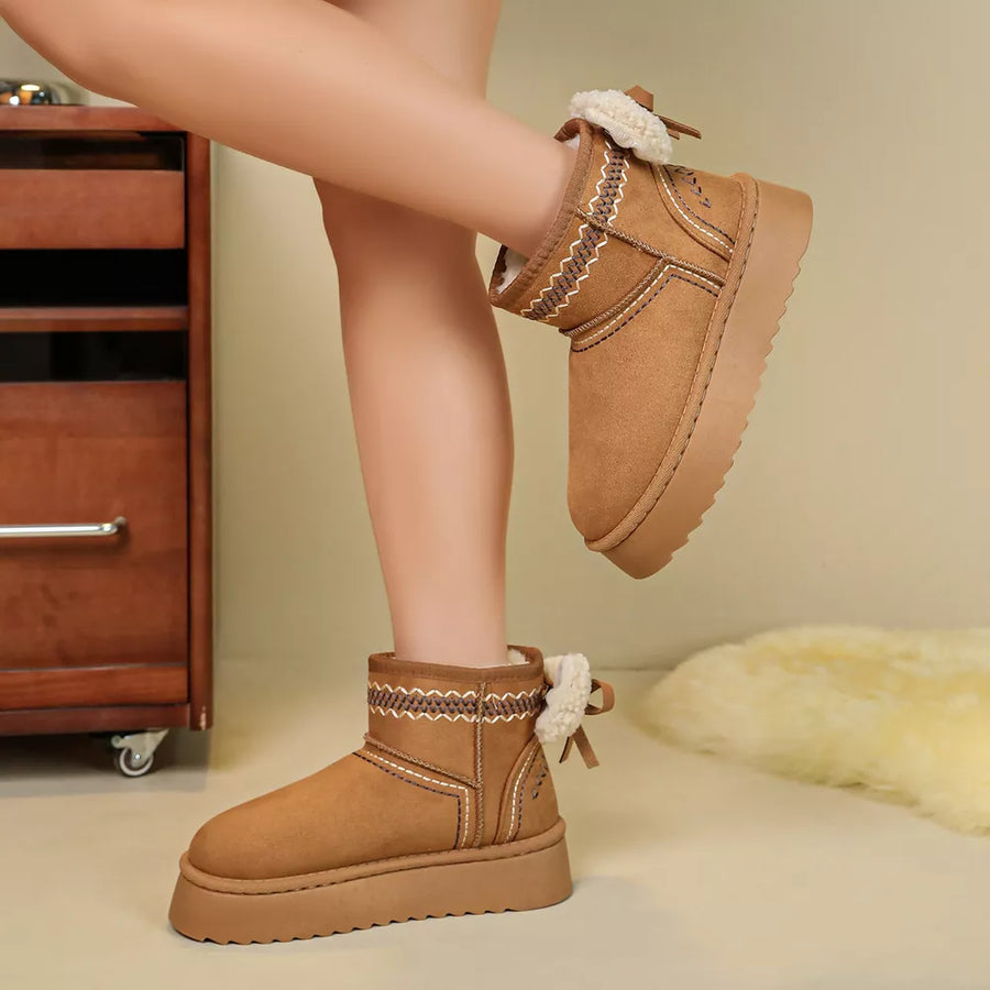 Camel boots featuring round toe and geometric