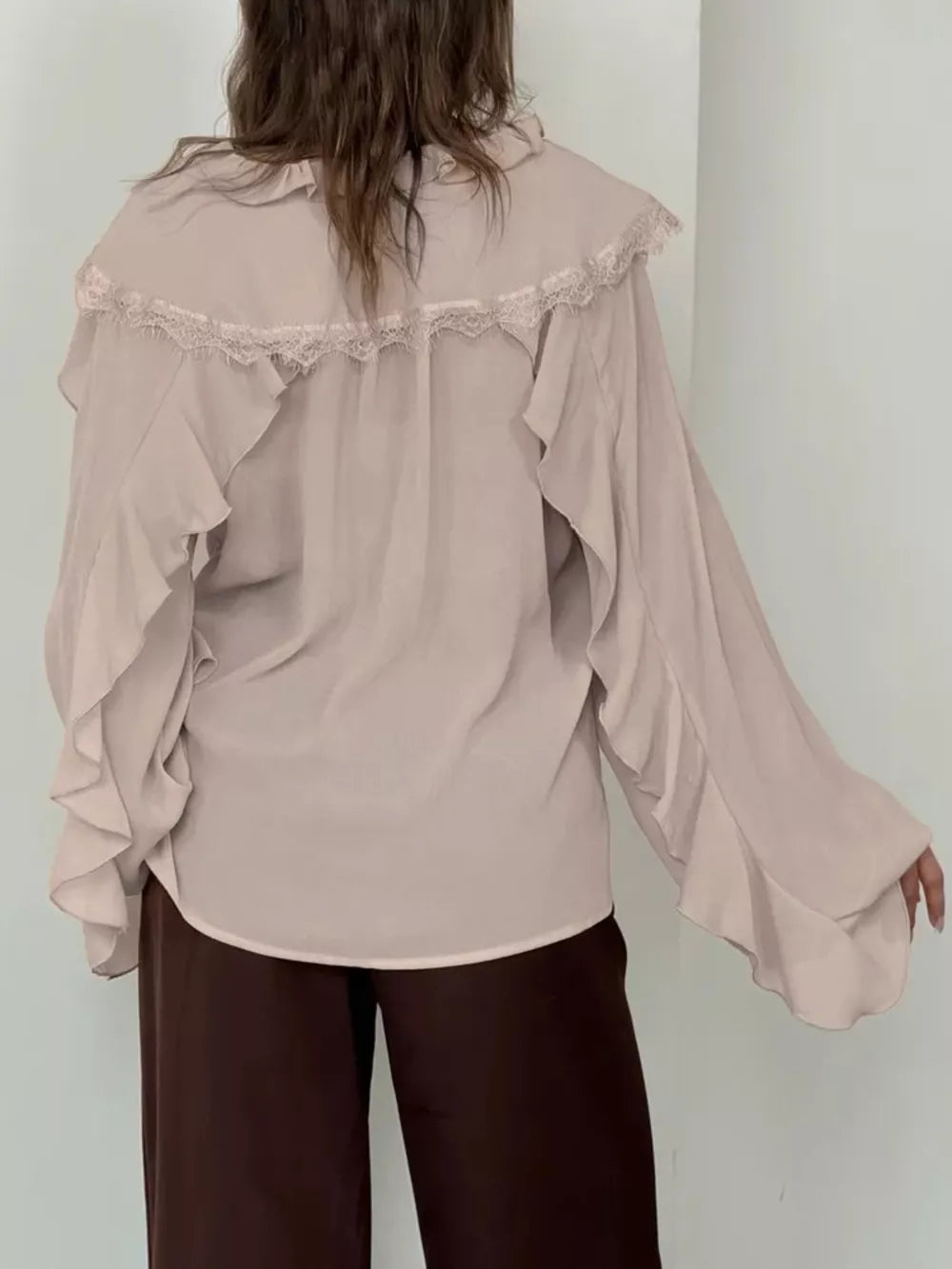 100% polyester Care instructions: Machine wash cold blouse in Khaki with loose silhouette