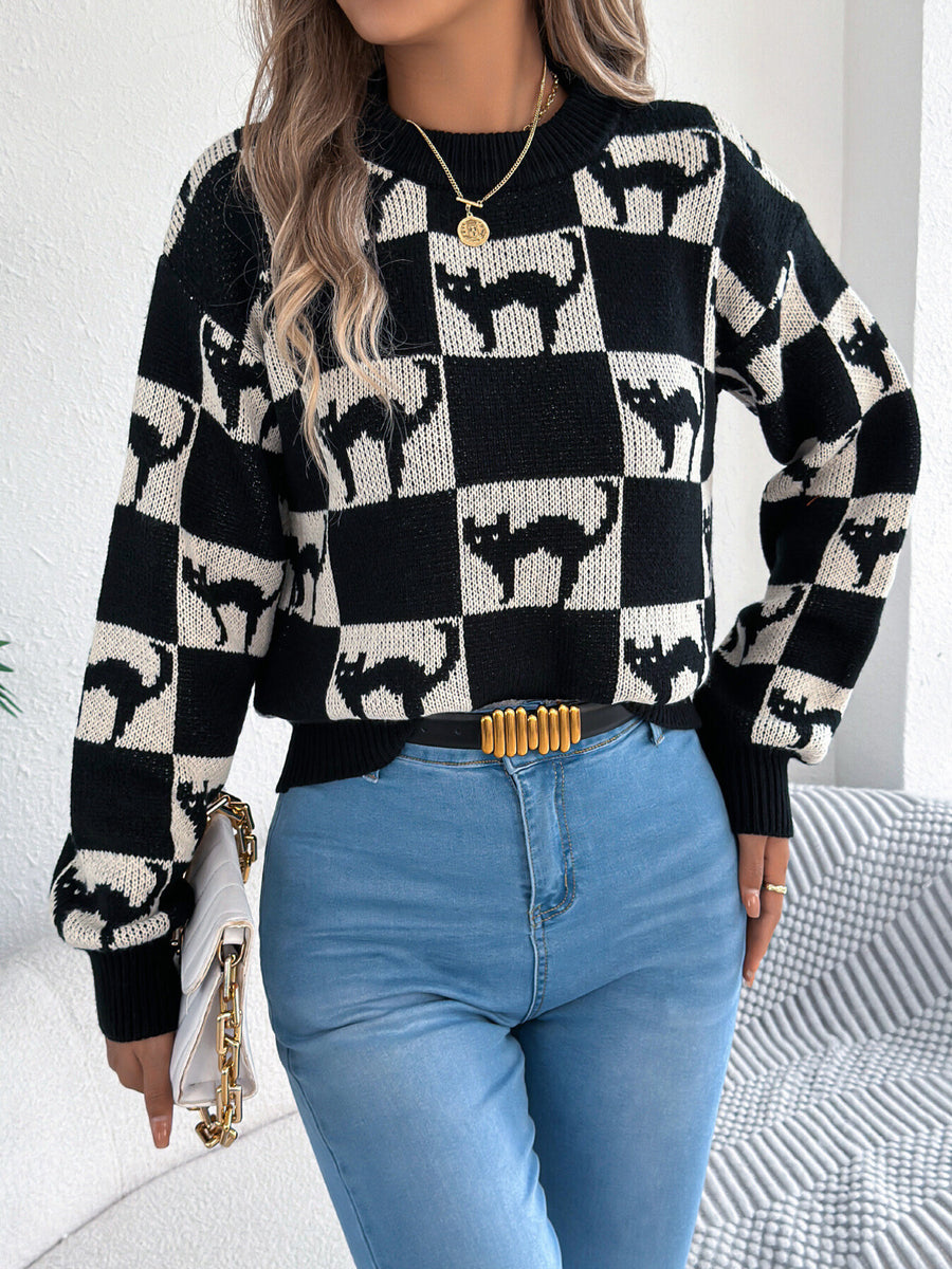 camel pullover sweater with ribbed cuffs and long sleeve