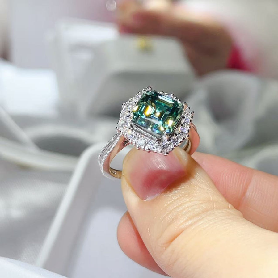 3 Carat Moissanite 925 Sterling Silver Ring in emerald green with halo setting