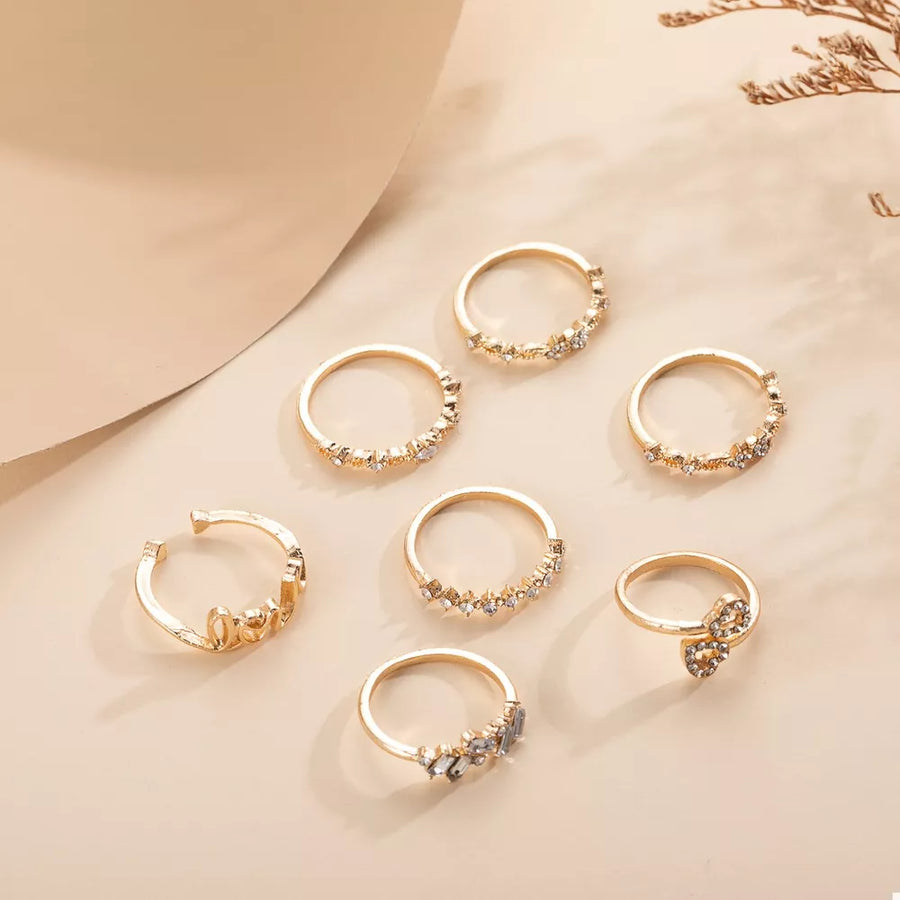 18K Gold-Plated,Alloy,Zircon Care instructions: Avoid wearing during exercise, a ring in Gold with fitted silhouette