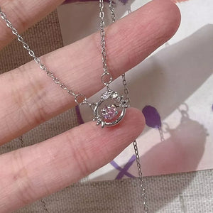 necklace in silver featuring cat pendant and jewelry fit