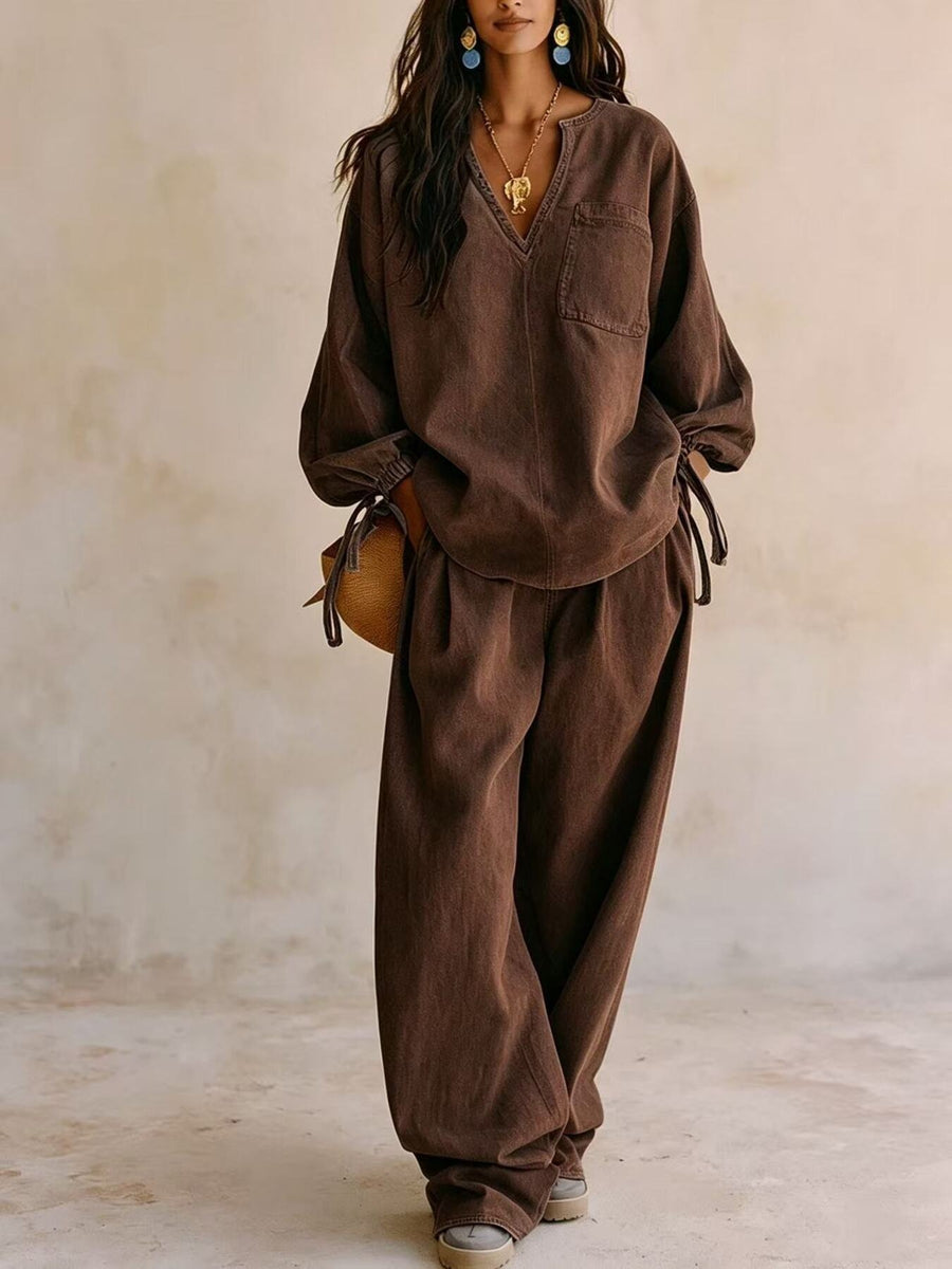 lounge set in Light Blue with drawstring sleeve and hip-length, full-length