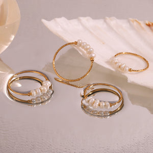 18K Gold-Plated Baroque Pearl Ring in ivory with 18K gold-plated