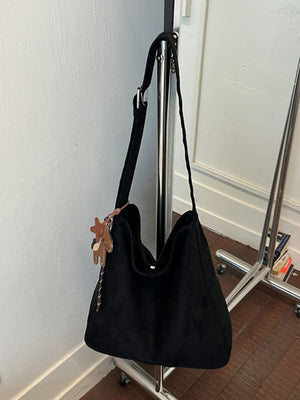 Large Adjustable Strap Crossbody Bag in camel with adjustable straps