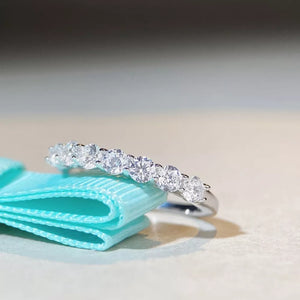 925 Sterling Silver Zircon Ring in silver with gemstone-embellished