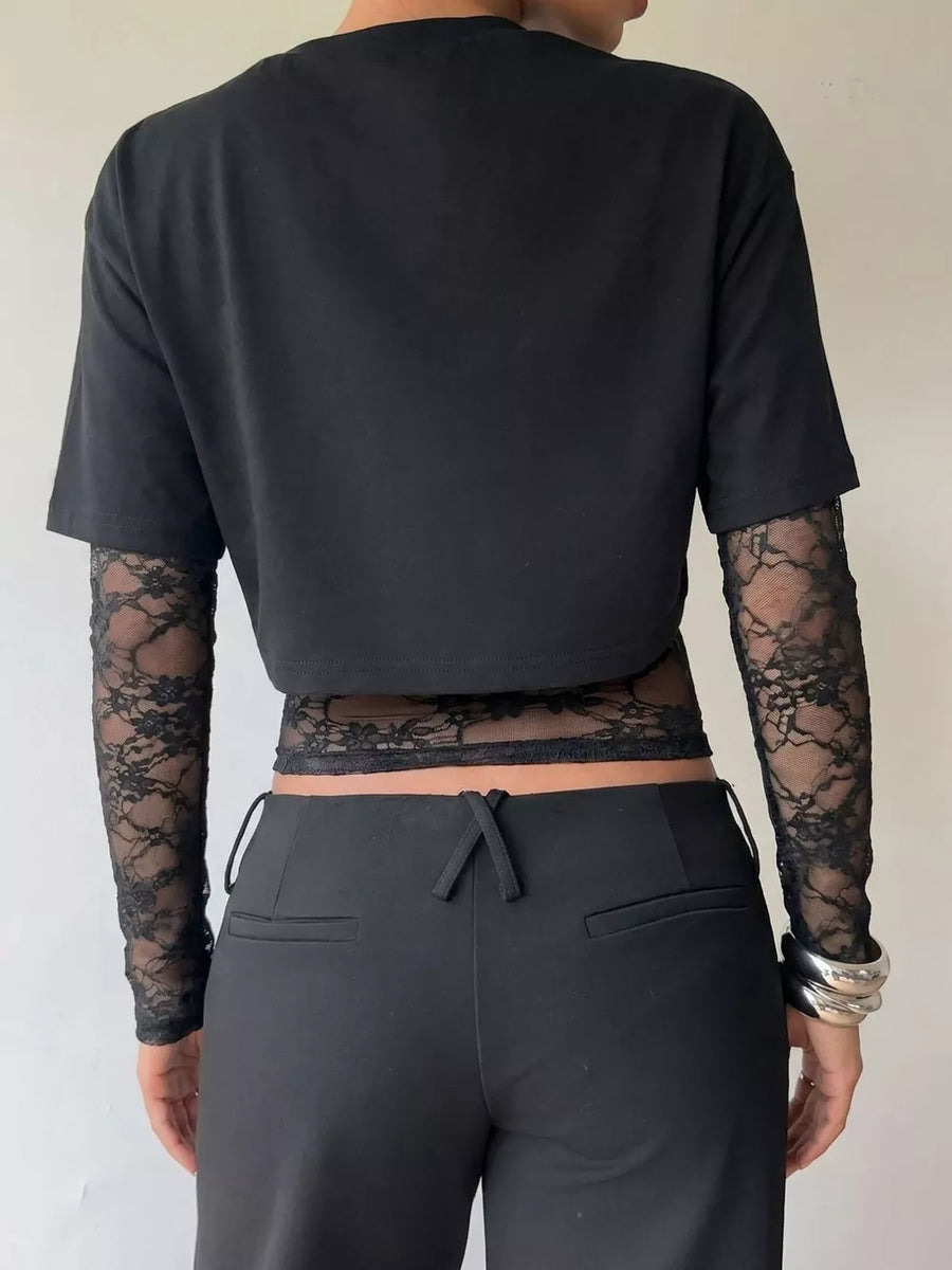 Lace Patchwork Short Sleeve T-shirt in Black