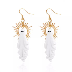 artsy earrings in Gold with N/A