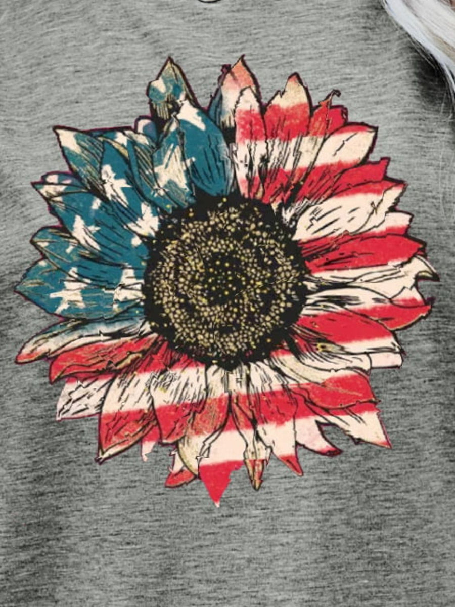 Sunflower Americana graphic tee in Mid Gray with patriotic sunflower print.