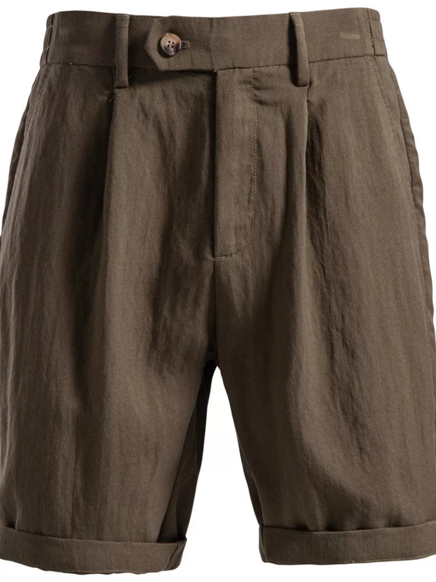 Classic pleated chino shorts in coffee with practical pockets and cuffed hems.