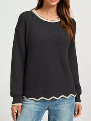 Green pullover sweater with hip-length and pullover
