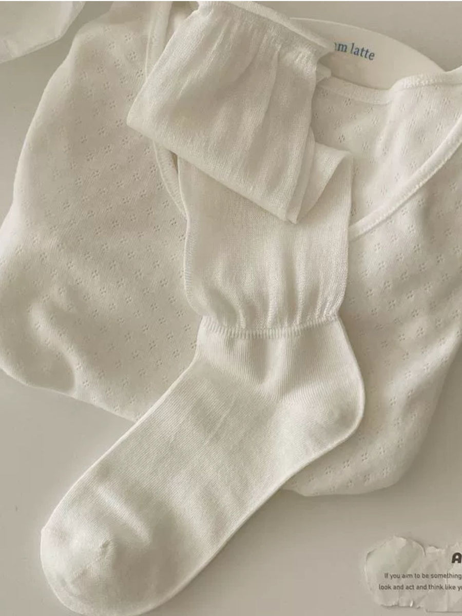 socks in White with sheer and crew length