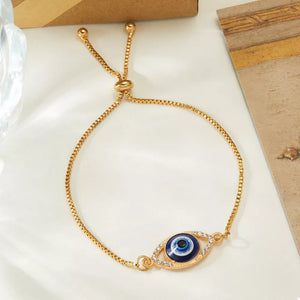 18K Gold-Plated, Alloy, Resin, Rhinestone Care instructions: Avoid wearing durin bracelet in white with delicate chain