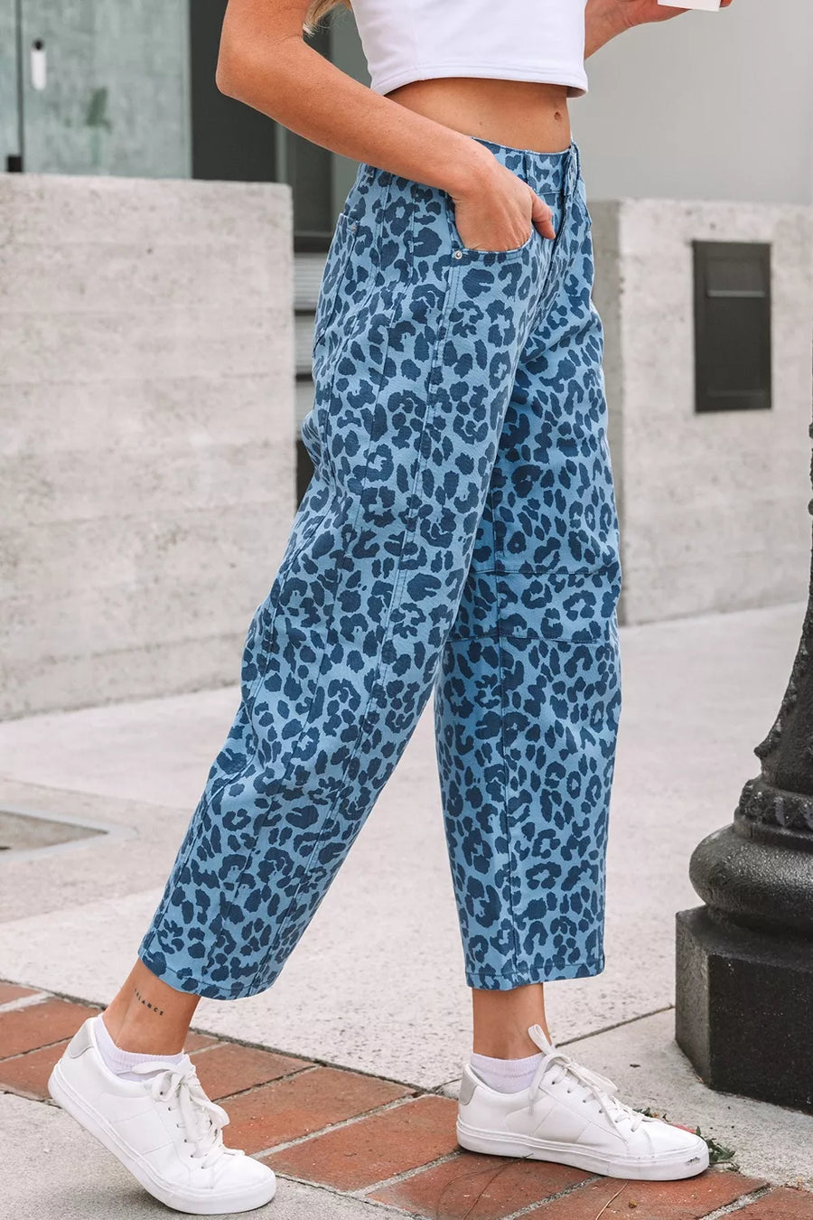 Leopard Print Barrel Leg Jeans option 3