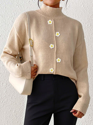 100% polyester Care instructions: Machine wash cold cardigan in Dust Storm with relaxed silhouette