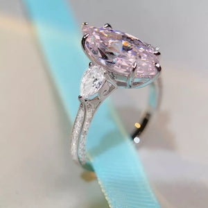 ring in Pink with geometric and marquise cut stone