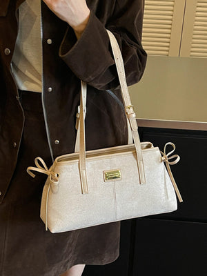 black with handbag with adjustable strap
