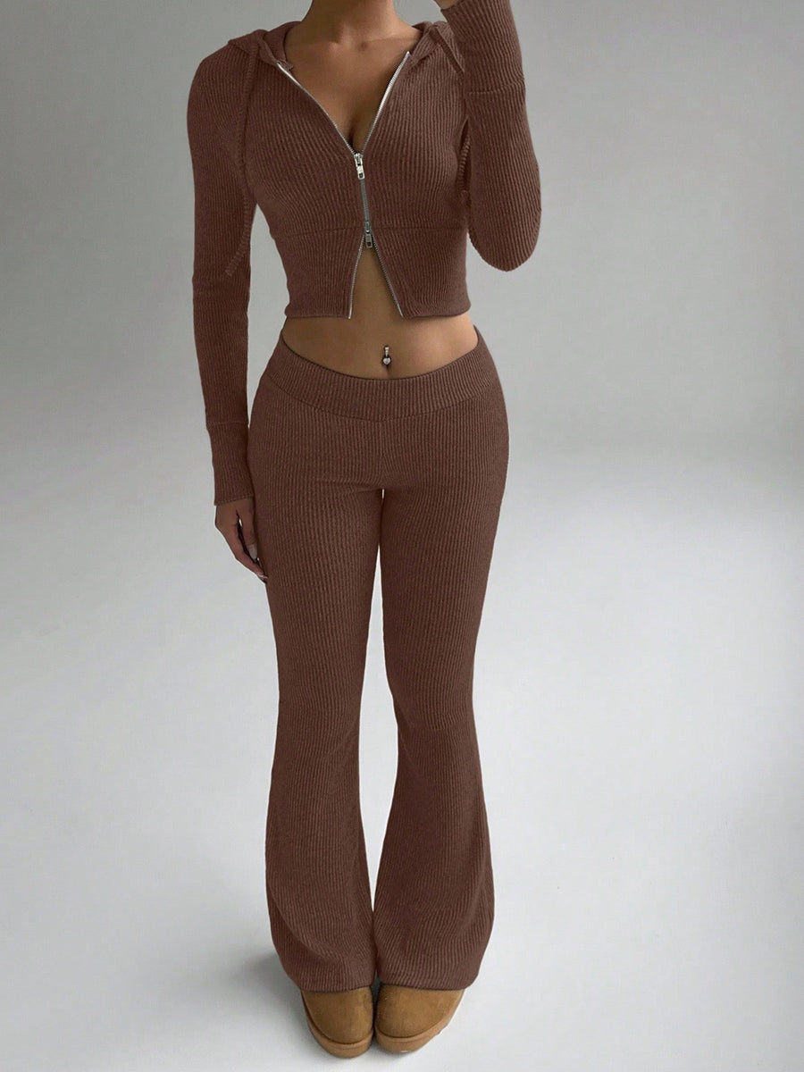 lounge set featuring ribbed in Brown with 100% polyester Care instructions: Machine wash cold texture