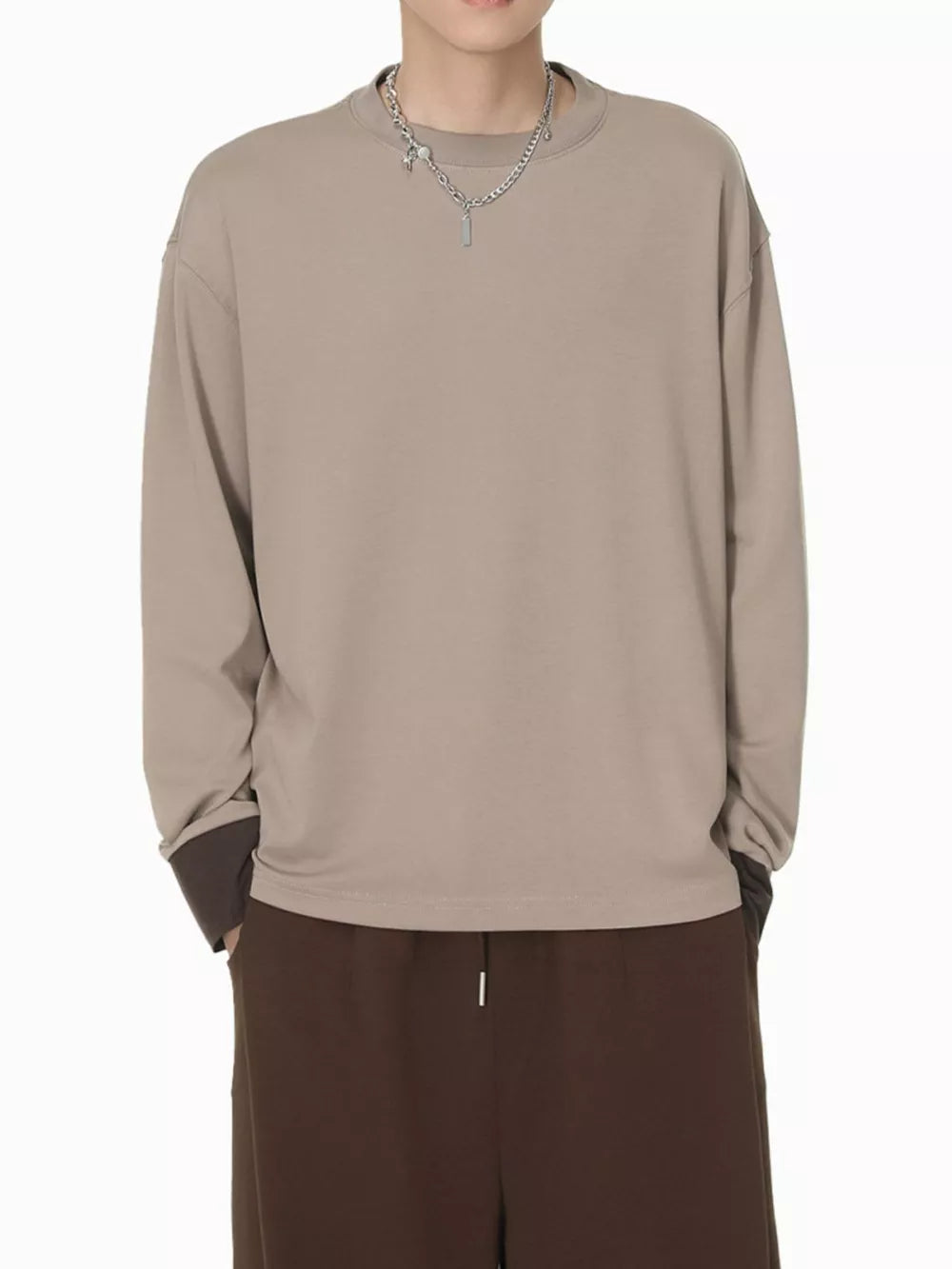 Relaxed fit coffee long sleeve t-shirt with contrasting dark cuffs, cotton.