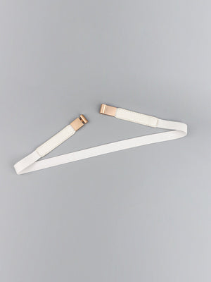 White elasticated buckle belt with leather detail and rose gold hardware